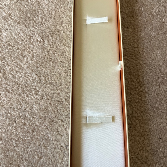 NWT Ladies’ Coach Wristwatch - Picture 6 of 11